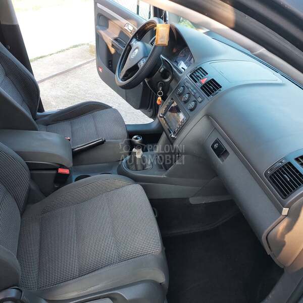 Volkswagen Touran 2.0