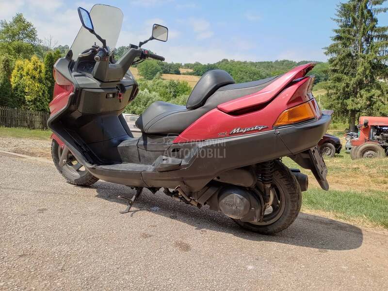 Yamaha Majesty 250