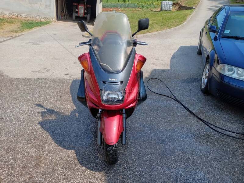 Yamaha Majesty 250