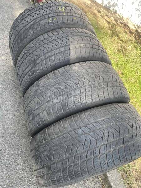 Pirelli 285/40 R21 Zimska