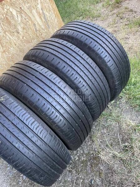 Continental 215/60 R17 Letnja