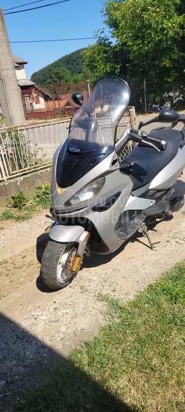 Malaguti medison 400