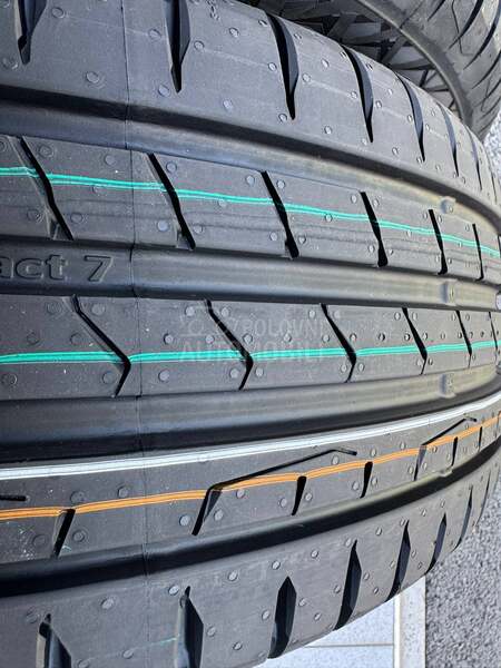Continental 205/55 R17 Letnja