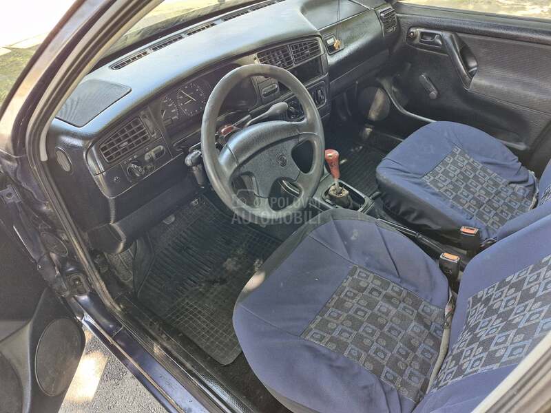 Volkswagen Golf 3 