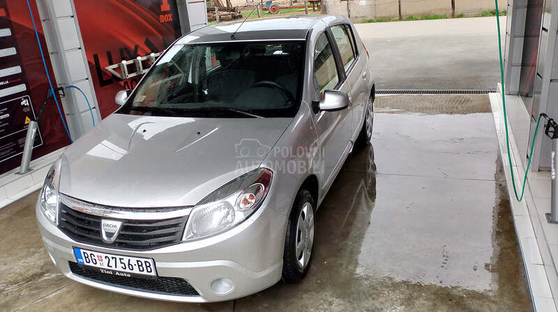 Dacia Sandero 