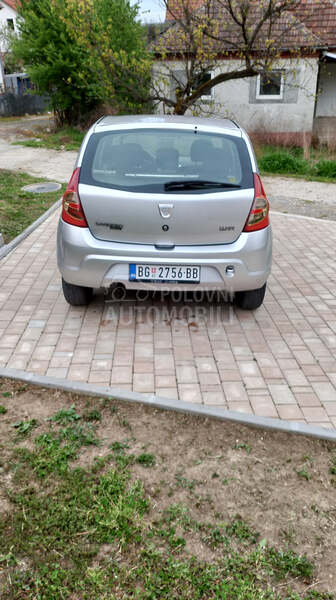 Dacia Sandero 