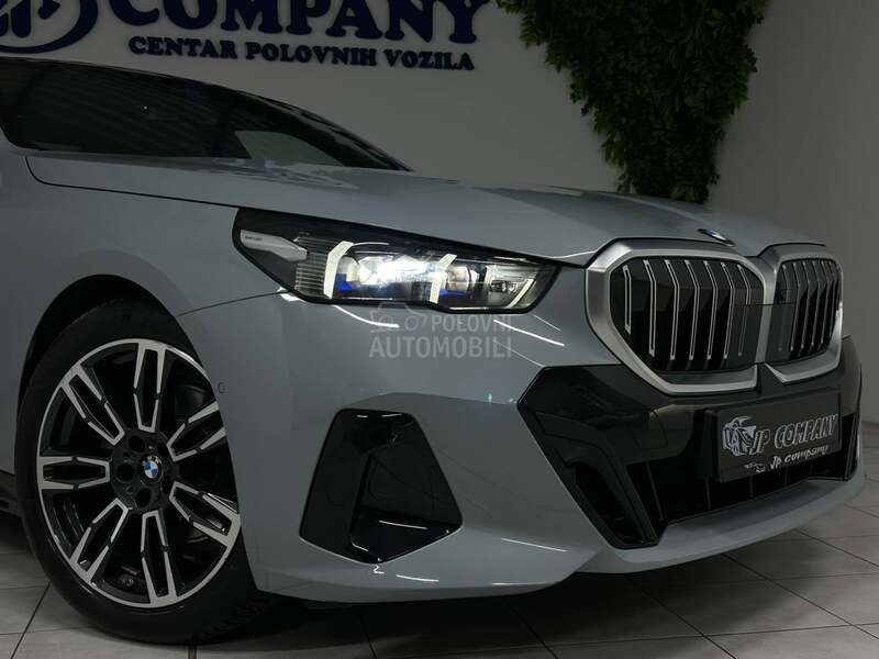 BMW 520 D xDrive M SPORT PAN