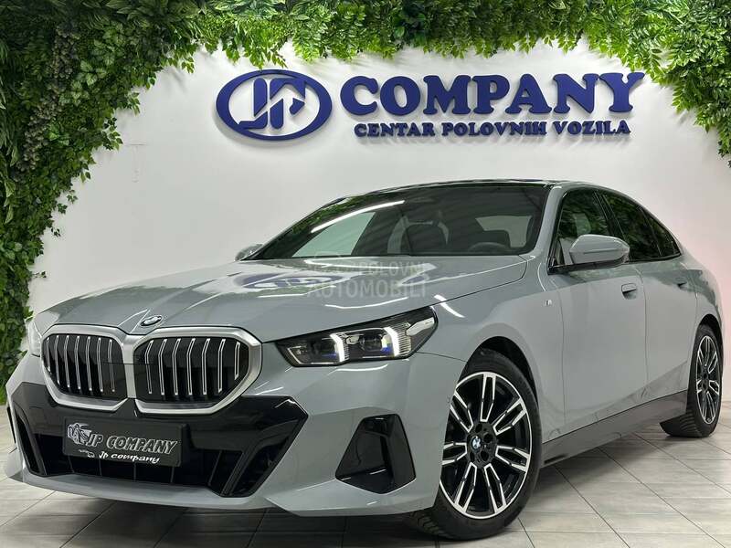 BMW 520 D xDrive M SPORT PAN