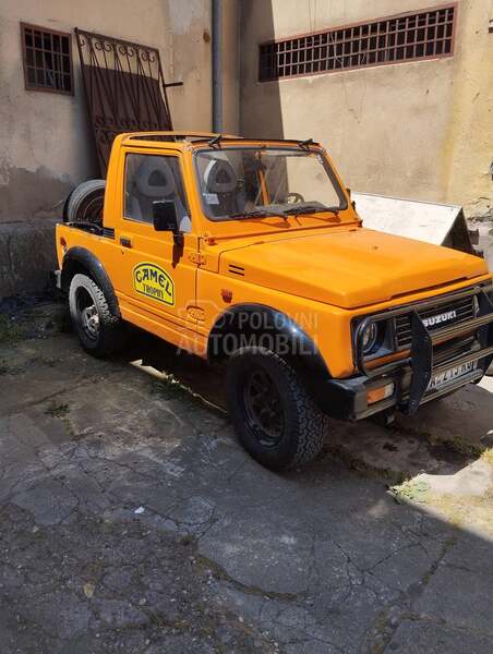 Suzuki SJ Samurai 