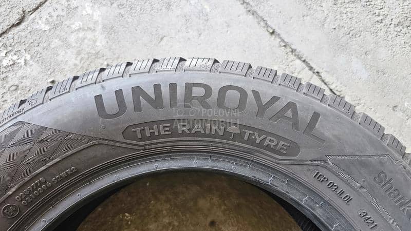 Uniroyal 195/65 R15 Zimska