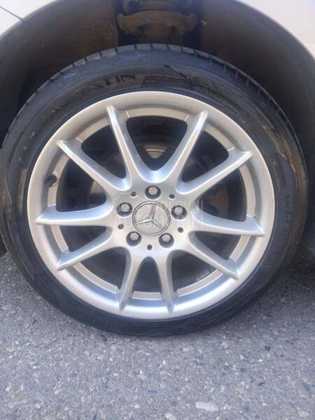 Mercedes Benz B 180 BlueEFFICIENCY