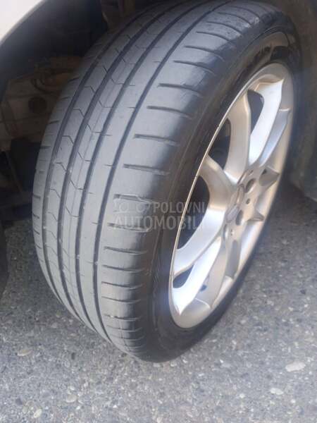 Mercedes Benz B 180 BlueEFFICIENCY