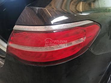 lampa za Mercedes Benz GLE Klasa od 2016. do 2020. god.