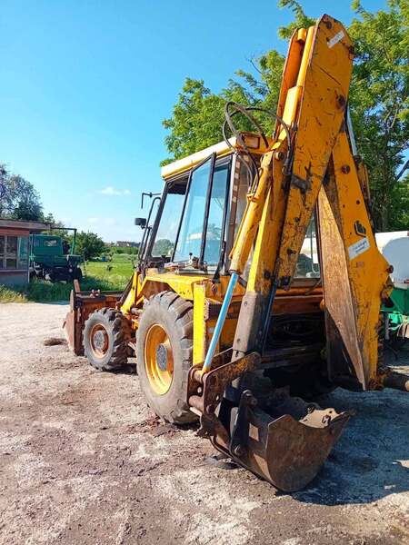 JCB 3cx