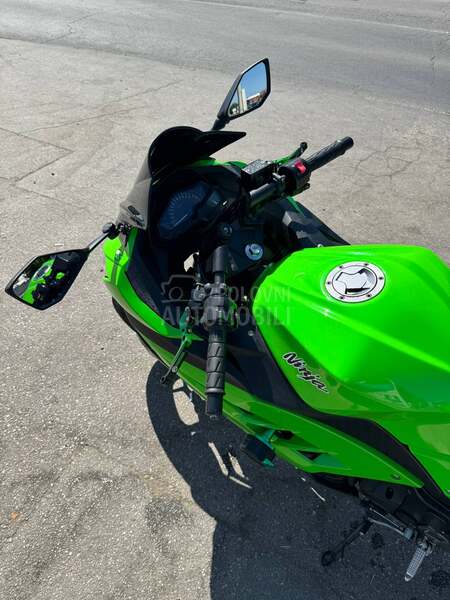 Kawasaki Ninja 300