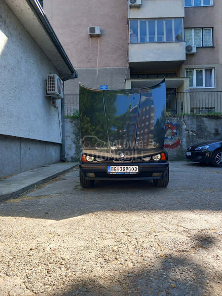 BMW 520 E34
