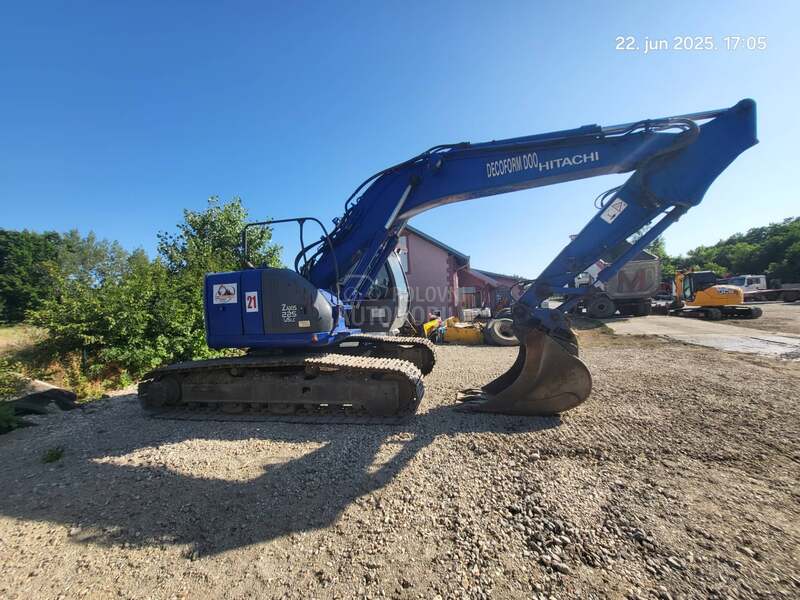 Hitachi Zaxis 225