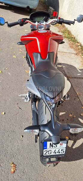 MV Agusta F800 R BRUTALE