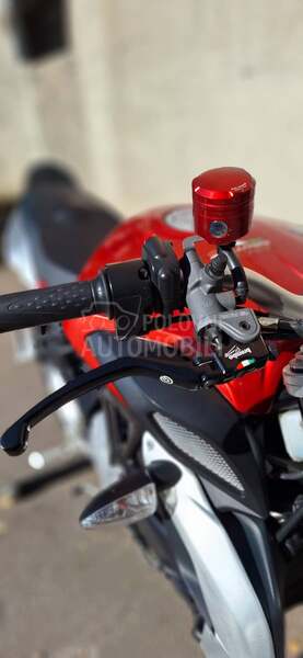 MV Agusta F800 R BRUTALE