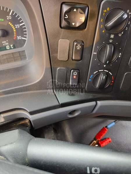 Mercedes Benz Atego 822