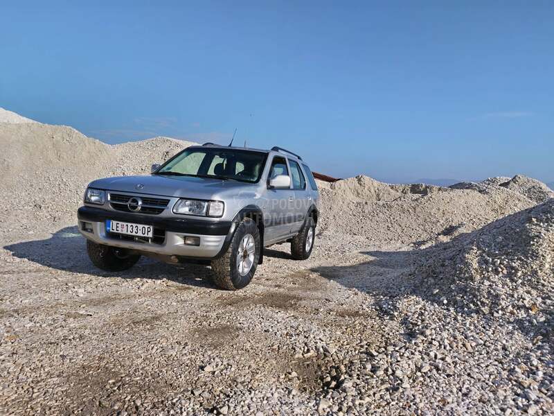 Opel Frontera 