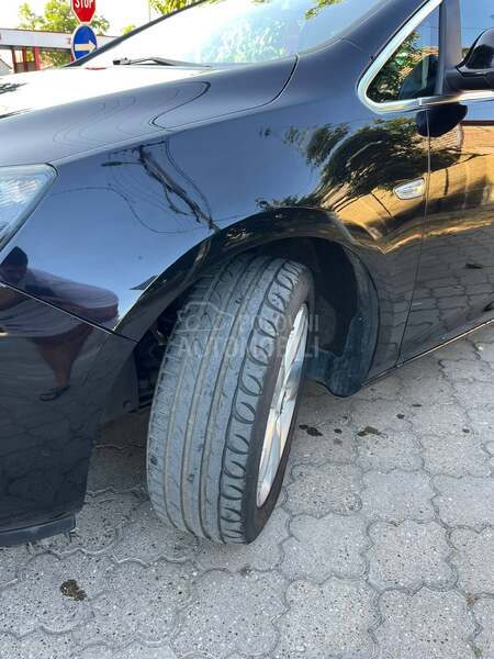 Opel Astra J 1.4b TURBO