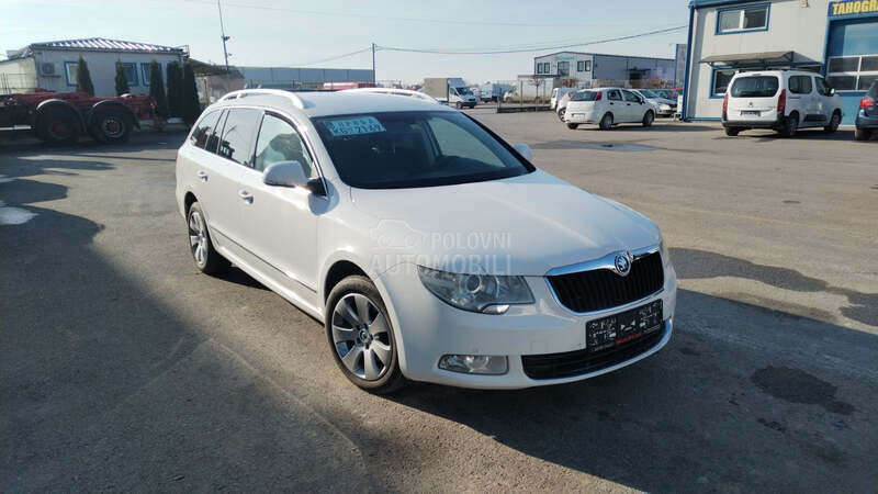 Škoda Superb 