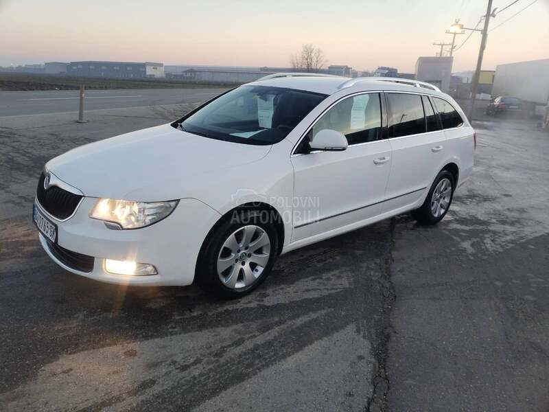 Škoda Superb 