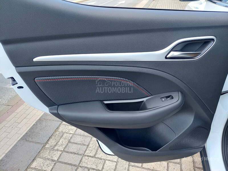 MG ZS 1.5 isporuka odmah