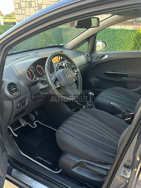 Opel Corsa D 1.3CDTI Ful oprema