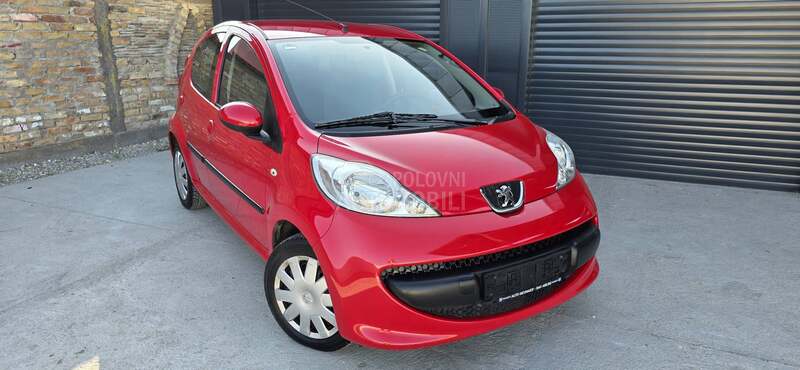Peugeot 107 1.0b a.utomatic t.op
