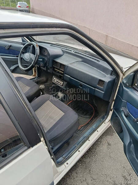 Zastava Florida In 1.3CW