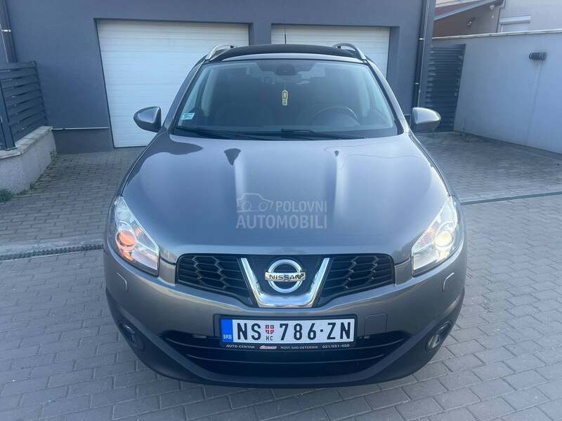 Nissan Qashqai + 2 2.0dCi/7 SEDIŠTA