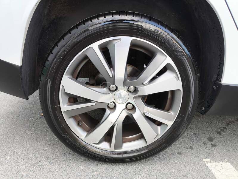Peugeot 2008 1.2 CrossWay Pano