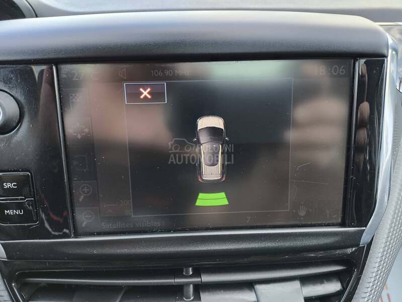 Peugeot 2008 1.2 CrossWay Pano