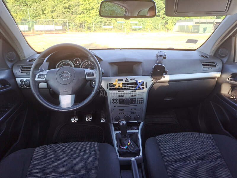 Opel Astra H 1.9 tdci