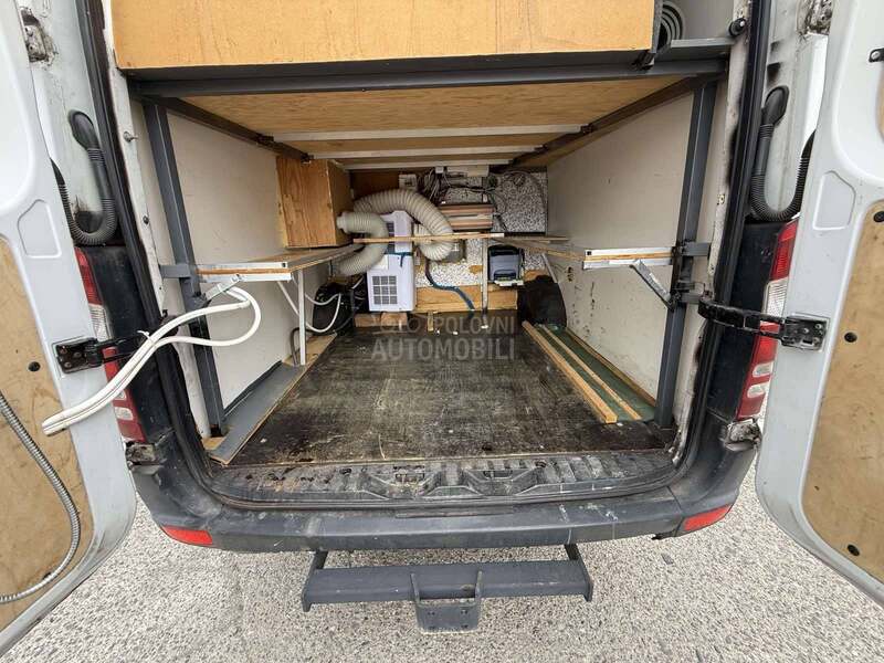 Mercedes Benz Sprinter