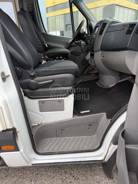Mercedes Benz Sprinter