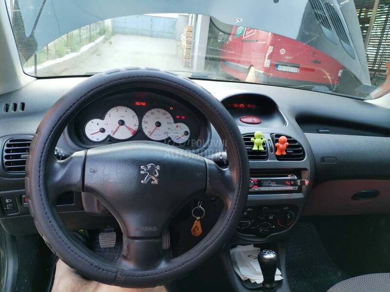 Peugeot 206 1.4b