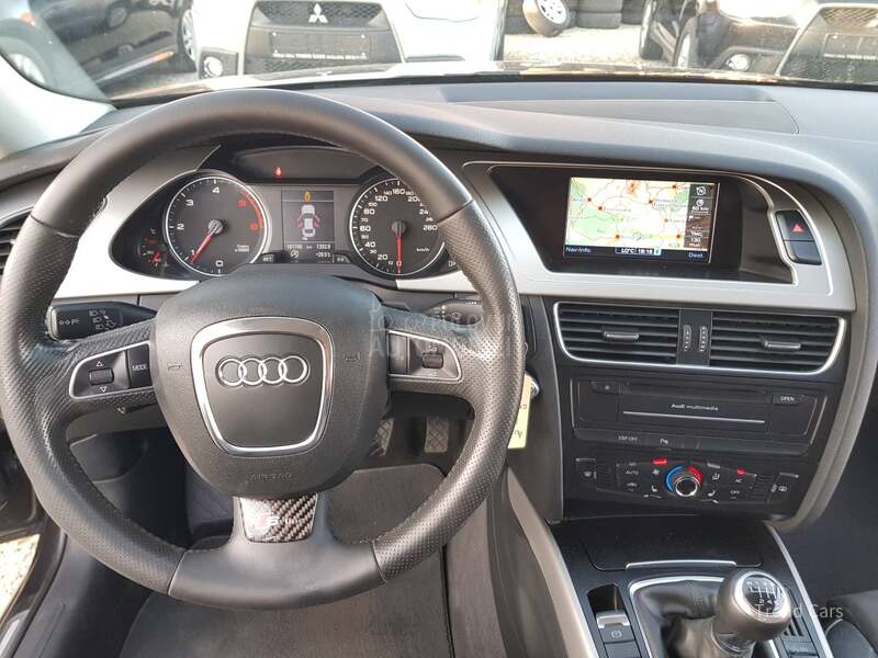 Audi A4 2.0 TDI S LINE