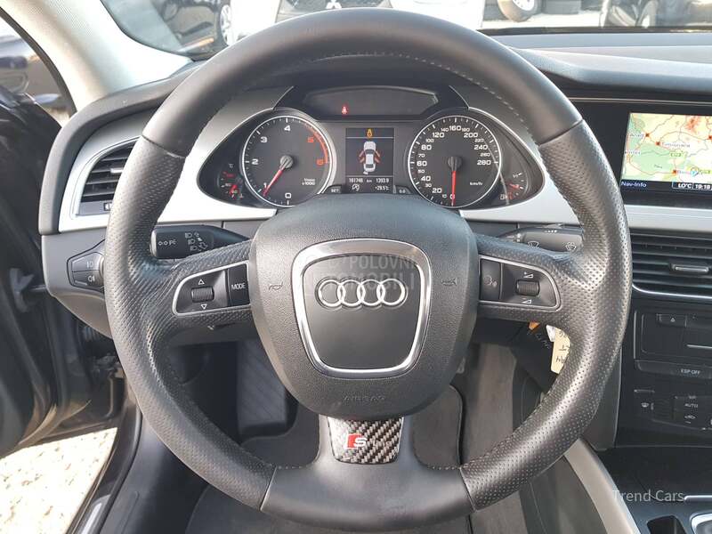 Audi A4 2.0 TDI S LINE