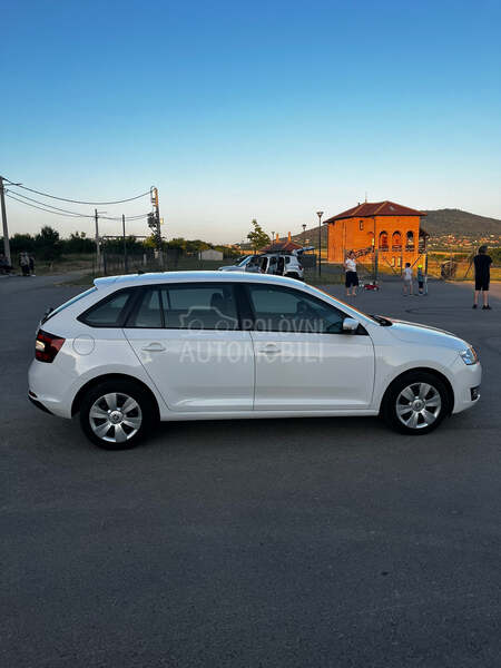 Škoda Rapid 