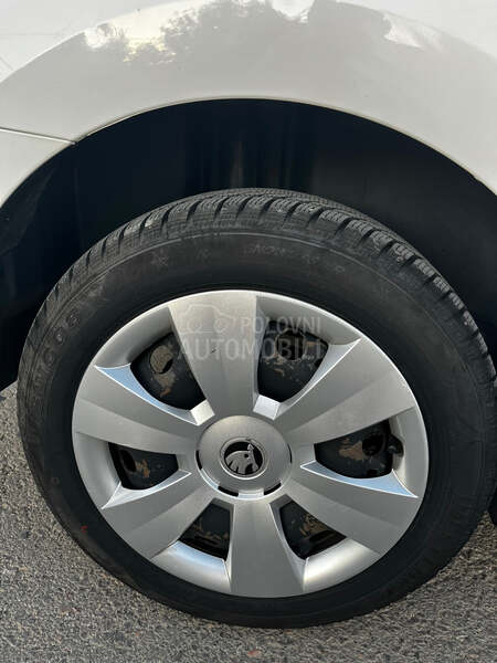 Škoda Rapid 