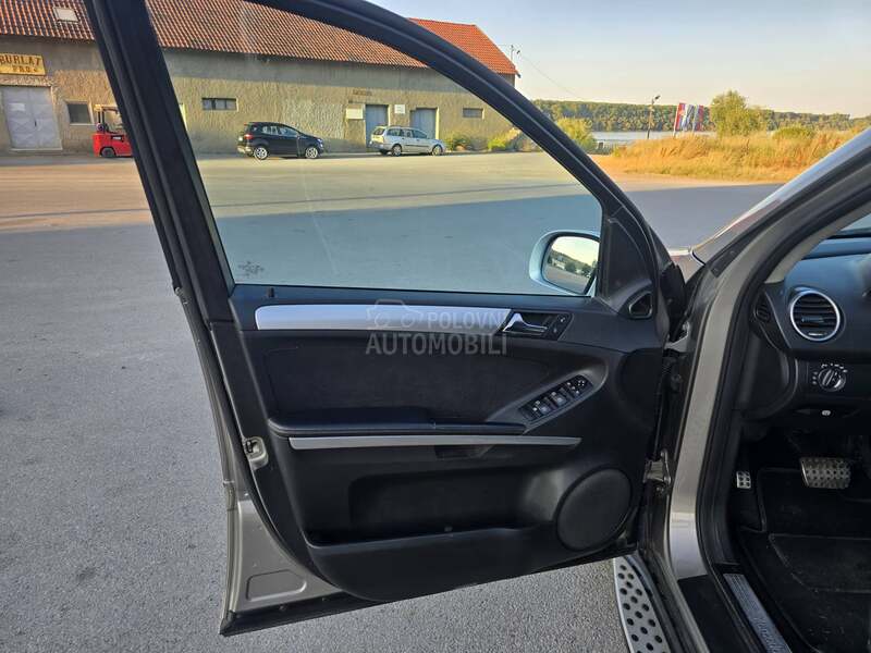 Mercedes Benz ML 280 