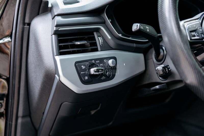 Audi A4 3X S line quattro