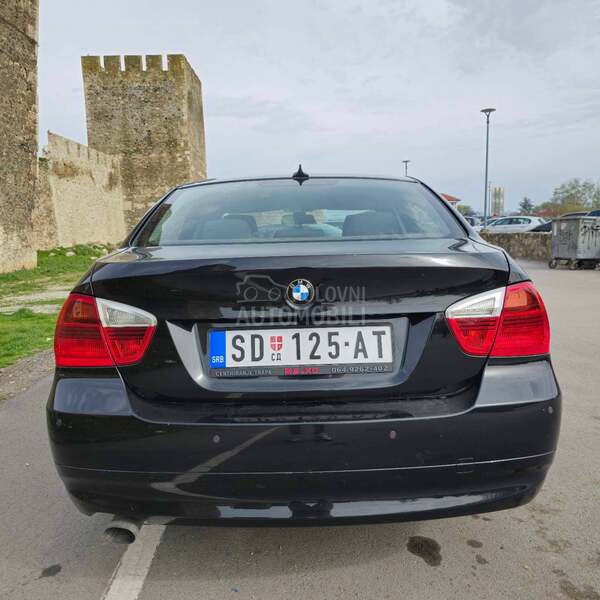 BMW 318 d
