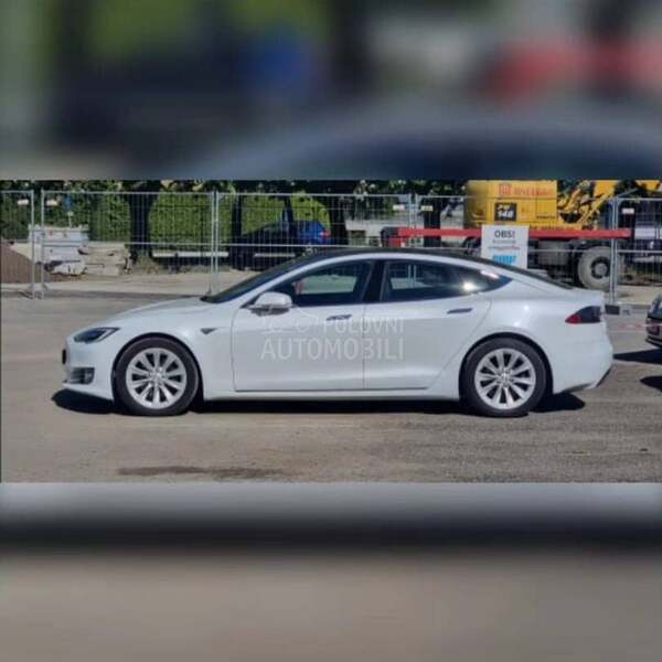 Tesla Model S Model S 90D
