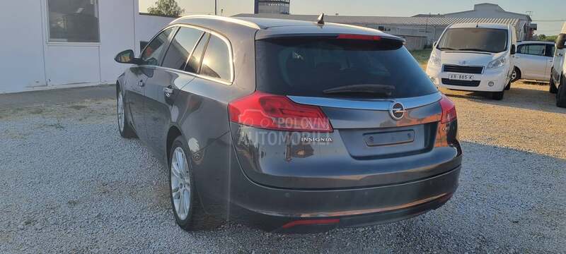 Opel Insignia 2.0 CDTI F.U.L.L