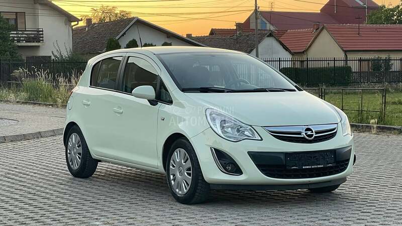 Opel Corsa D 1.3CDTi NAV/VEL SERV