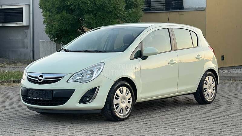 Opel Corsa D 1.3CDTi NAV/VEL SERV
